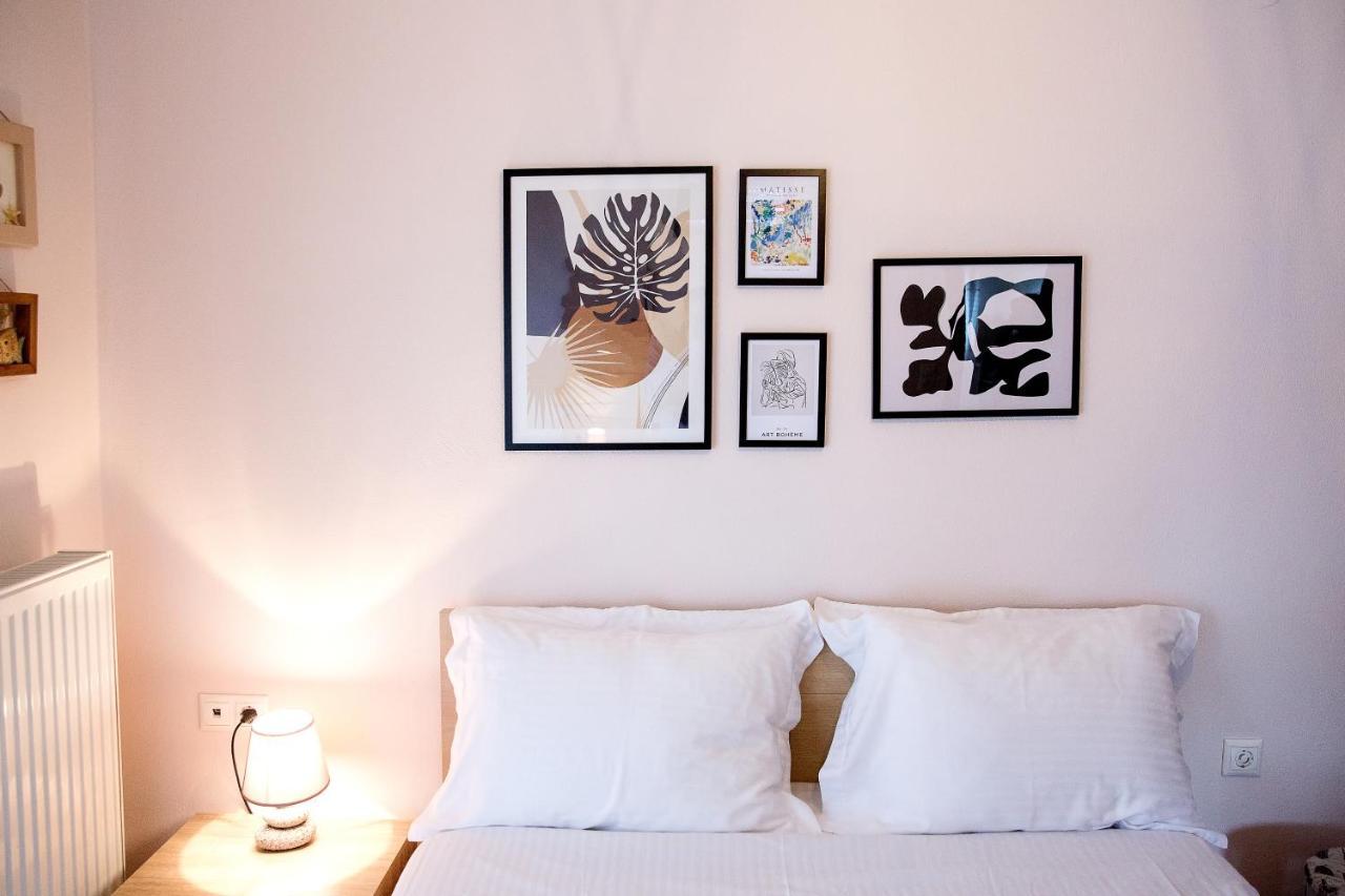 Konstantina&Evgenia Deluxe Apartment Néa Péramos Zewnętrze zdjęcie