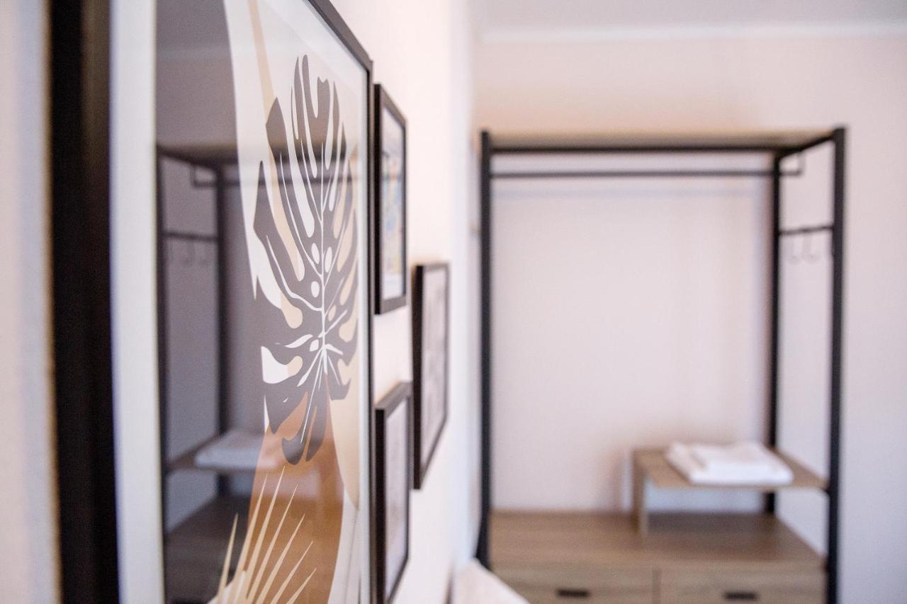 Konstantina&Evgenia Deluxe Apartment Néa Péramos Zewnętrze zdjęcie